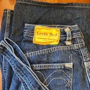 Levi’s Red’s Wide Loose denim jeans